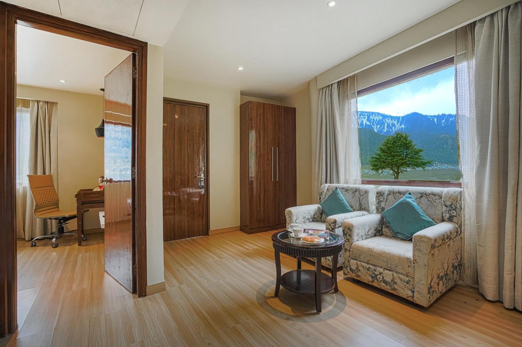 Hotel Himalayan Monal By Blueko Hotels Manāli Eksteriør billede