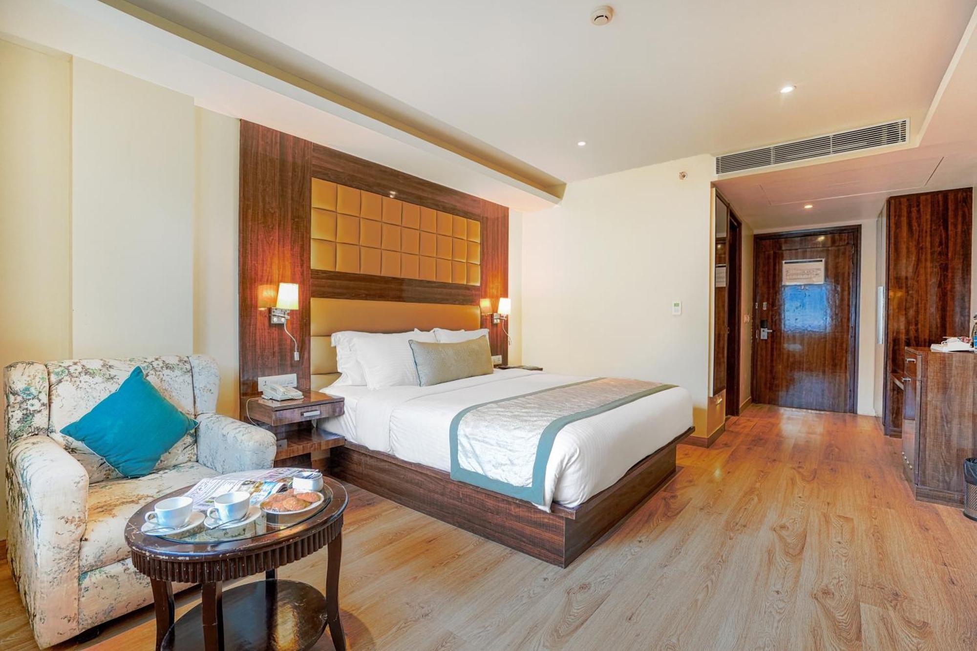 Hotel Himalayan Monal By Blueko Hotels Manāli Eksteriør billede